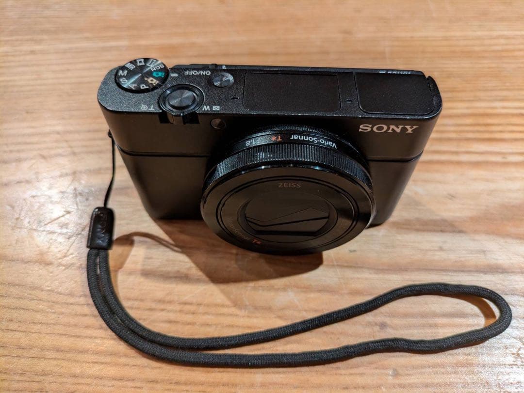 ソニー Cyber-shot DSC-RX100 III