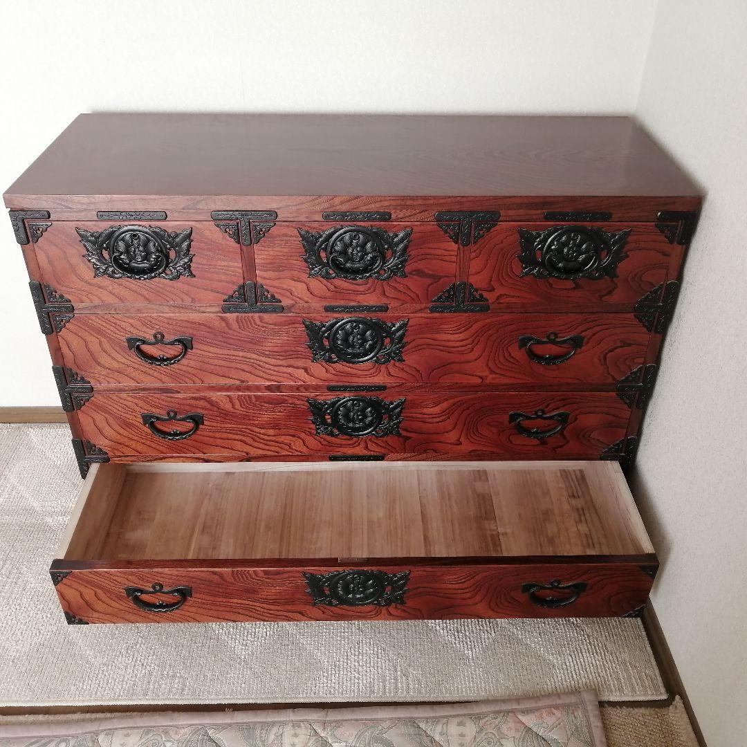 【美品】岩谷堂箪笥 漆塗り欅材 南部鉄金具 伝統工芸品 幅120cm