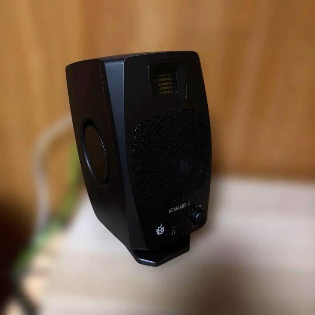 （美品）ADAM AUDIO アクティブスピーカー　D3V