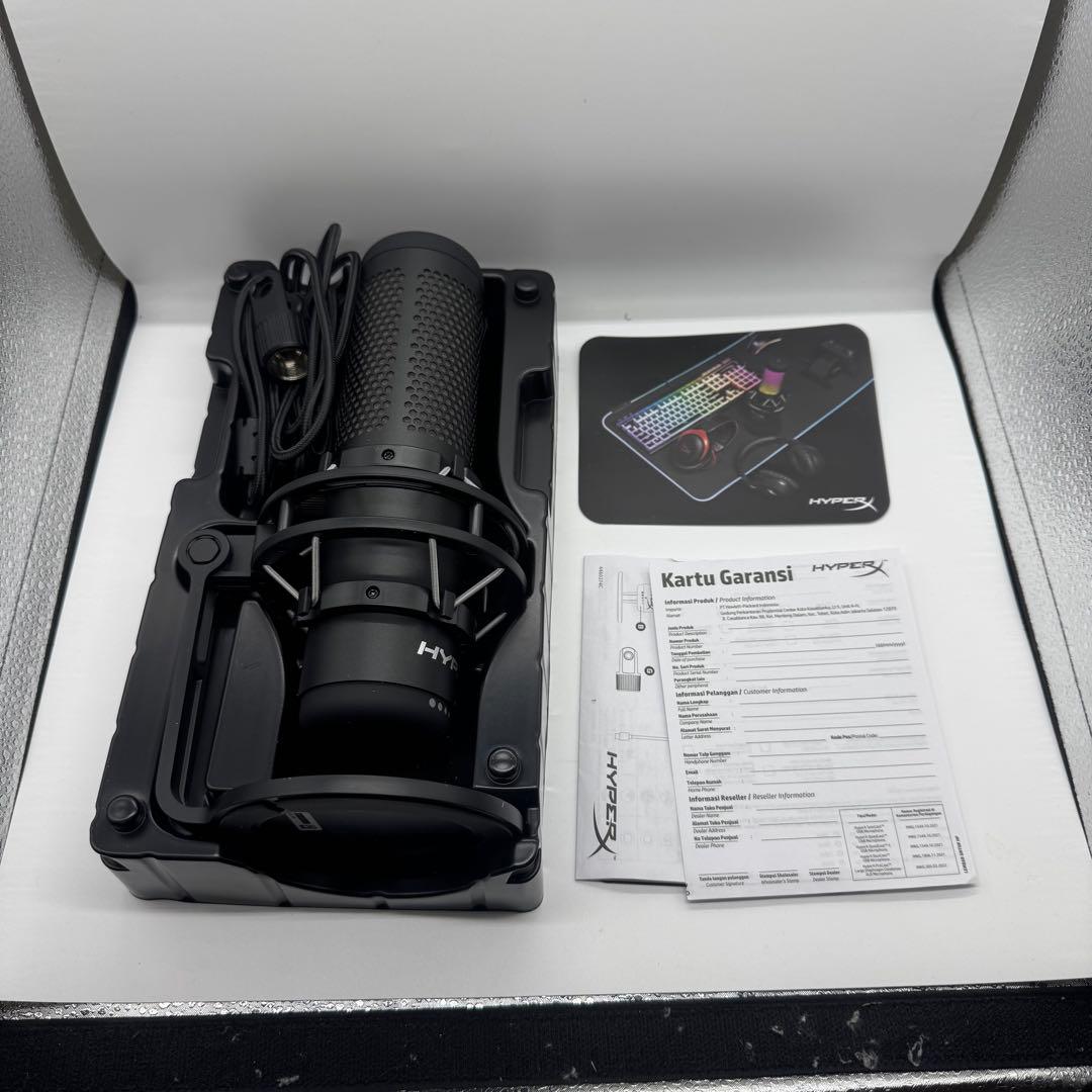 未使用 HyperX QuadCast S マイク