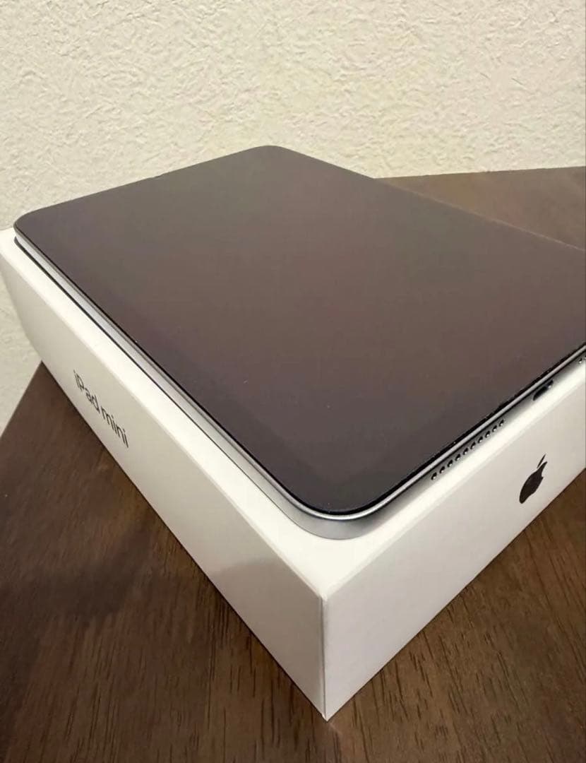 【未使用に近い】iPad mini 第7世代 Wi-Fiモデル 512GB