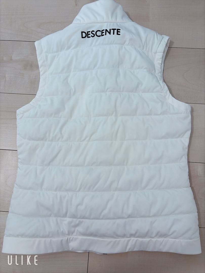 デサントゴルフ　レディース　ダウンベスト　Mサイズ