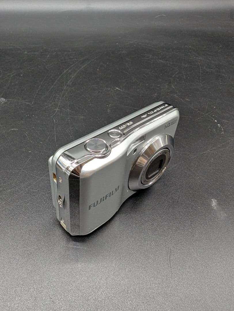 【美品】FUJIFILM FINEPIX AV210 ファインピクス デジカメ