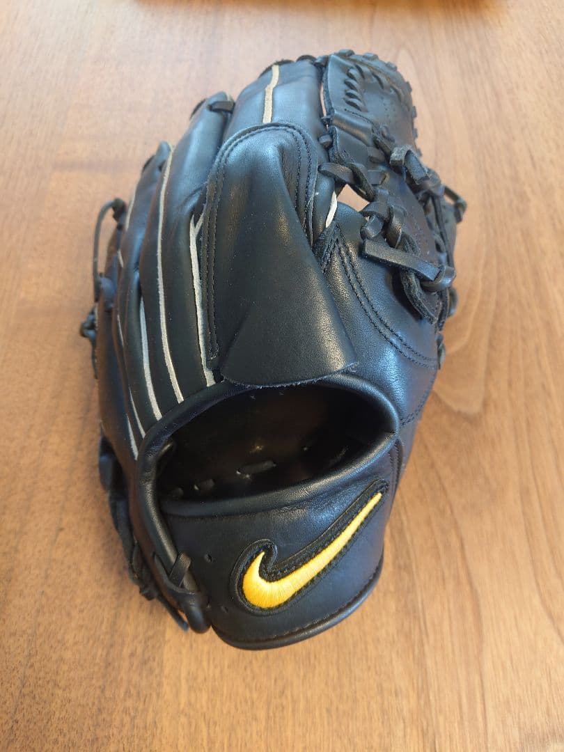 Nike 松坂大輔 Model 軟式投手用グローブ