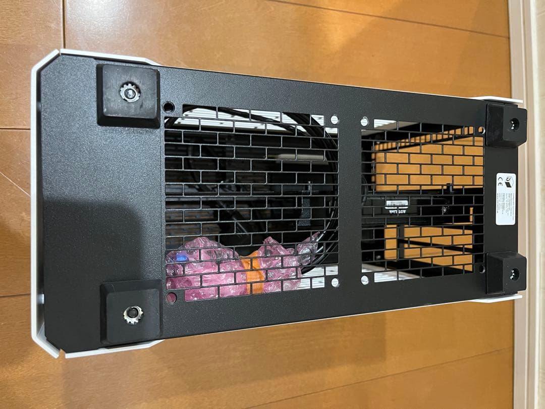 【ほぼ未使用】Sliger SM560 Mini-ITX用ケース