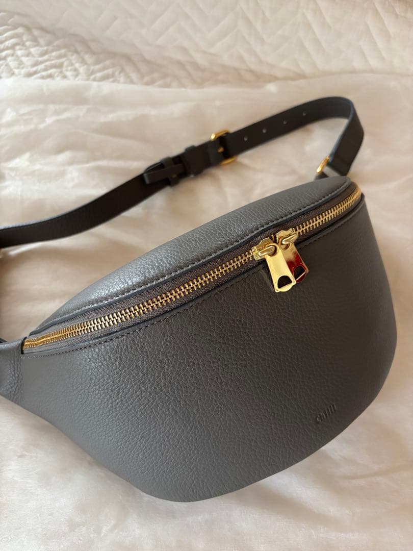 chiiiibag チーバック★美品　ウエストバック　グレー