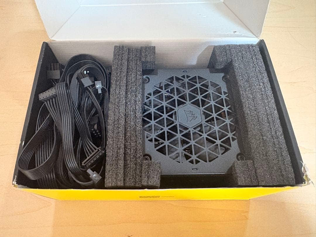 Corsair RM850e ATX電源