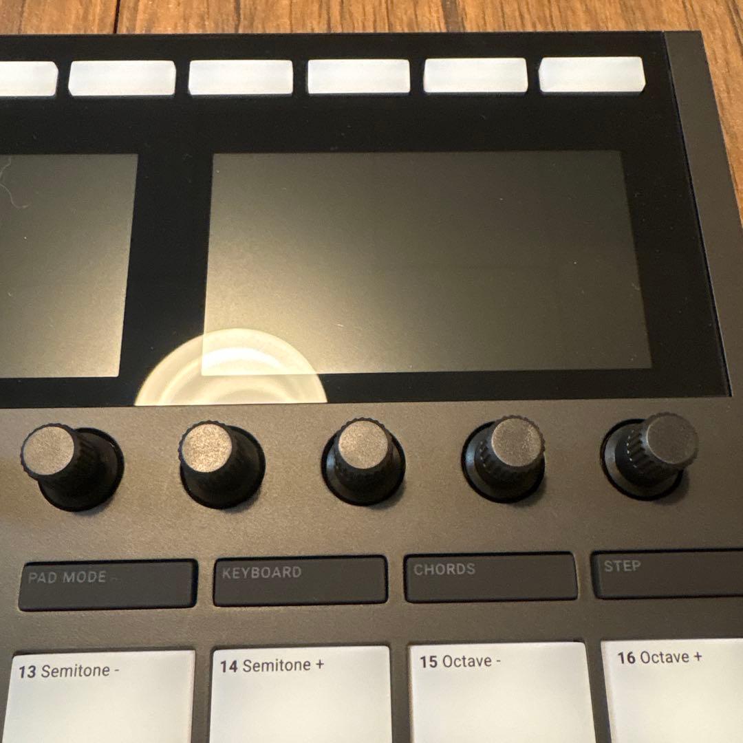 d*ん様 【出品最終日】美品MASCHINE MK3 (ケース付き)