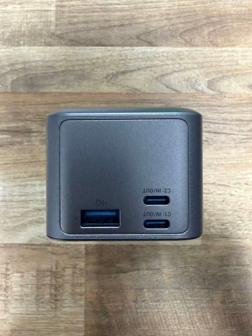 ANKER 27,650mAh モバイルバッテリー