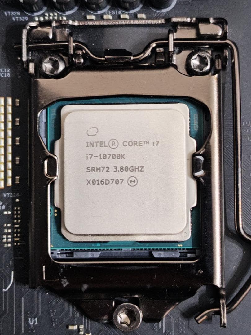 マザーボード ASRock Z490 Taichi + INTEL i7-10700K