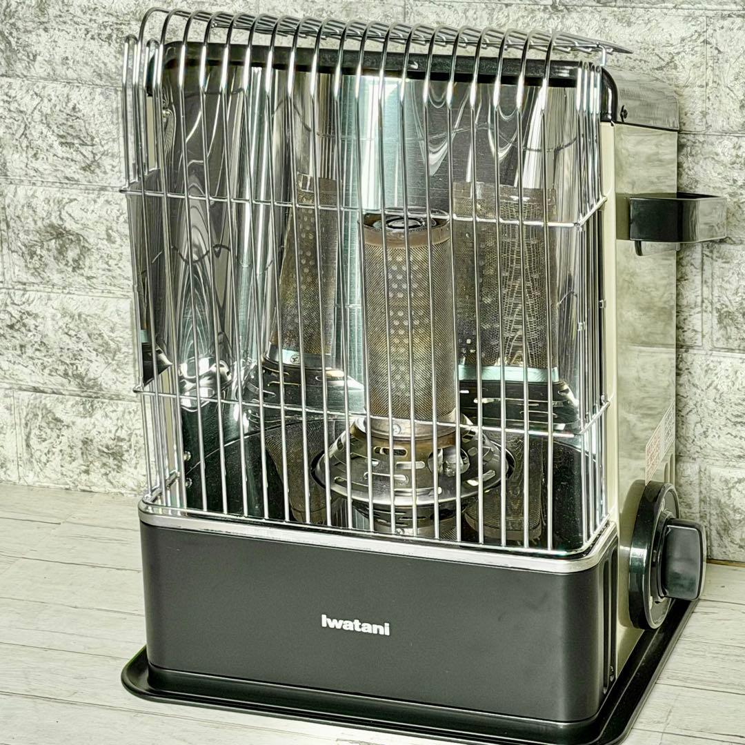 2020年製 Iwatani「ハイパワー デカ暖」カセットガスストーブ