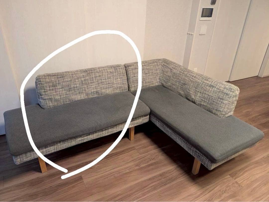 【るりるり出品】モモナチュラル　ARNE (左側)