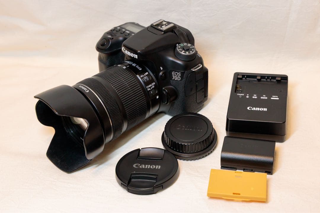 Canon EOS 70D EFs18-135mmレンズキット