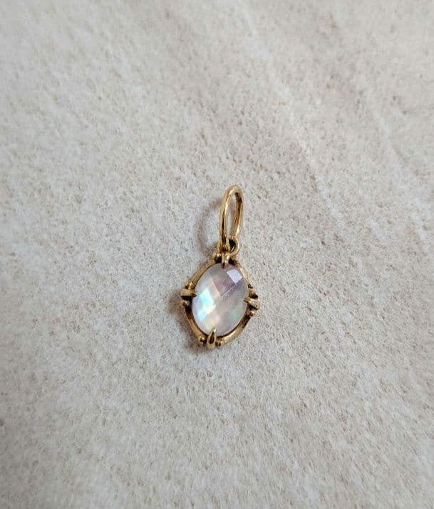 ノジェス　ペンダントトップ　ピンクシェル　クォーツ　金