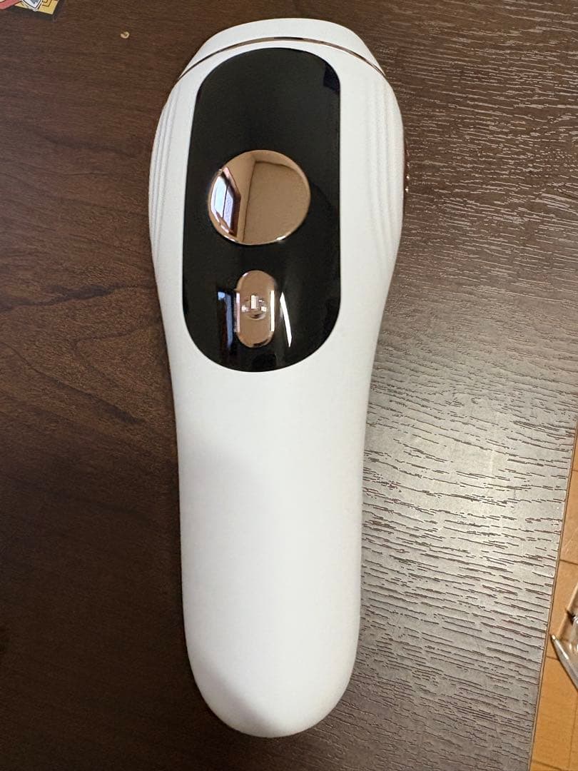 家庭用脱毛器 ホワイト