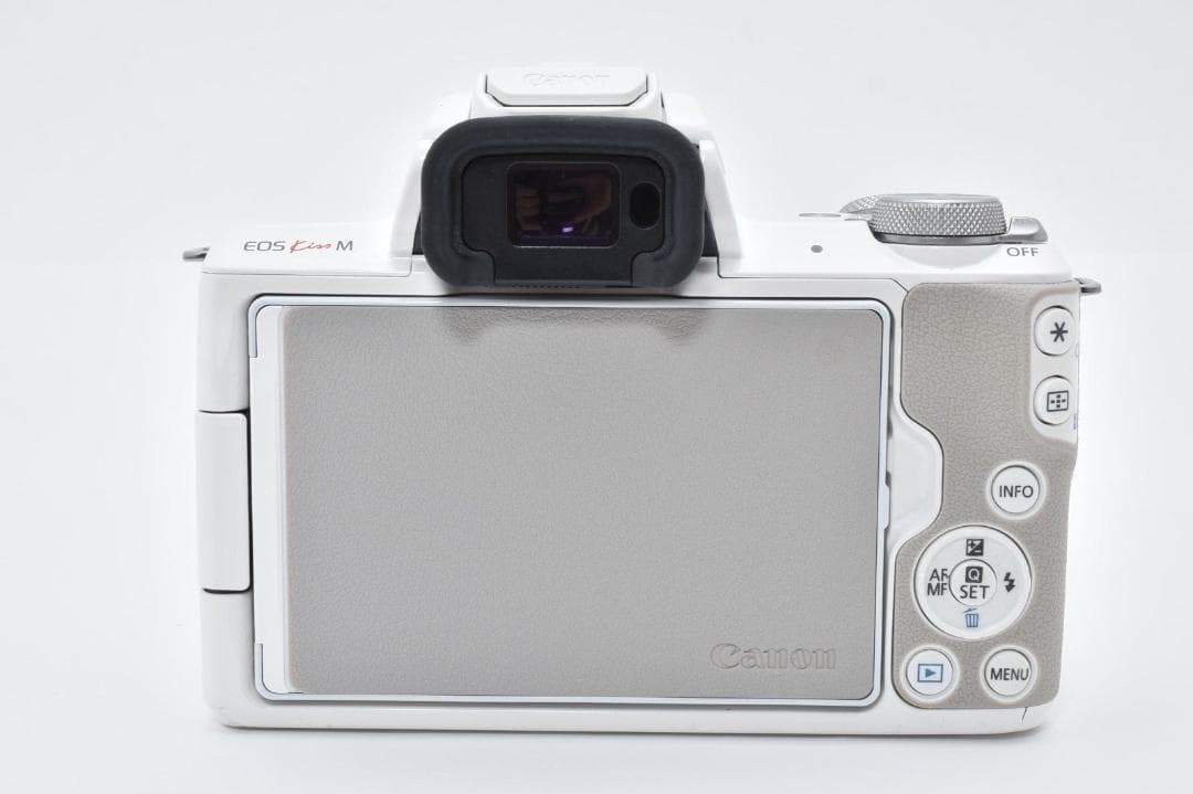 CANON EOS KISS Ｍ EF-M 15-45mm IS STM