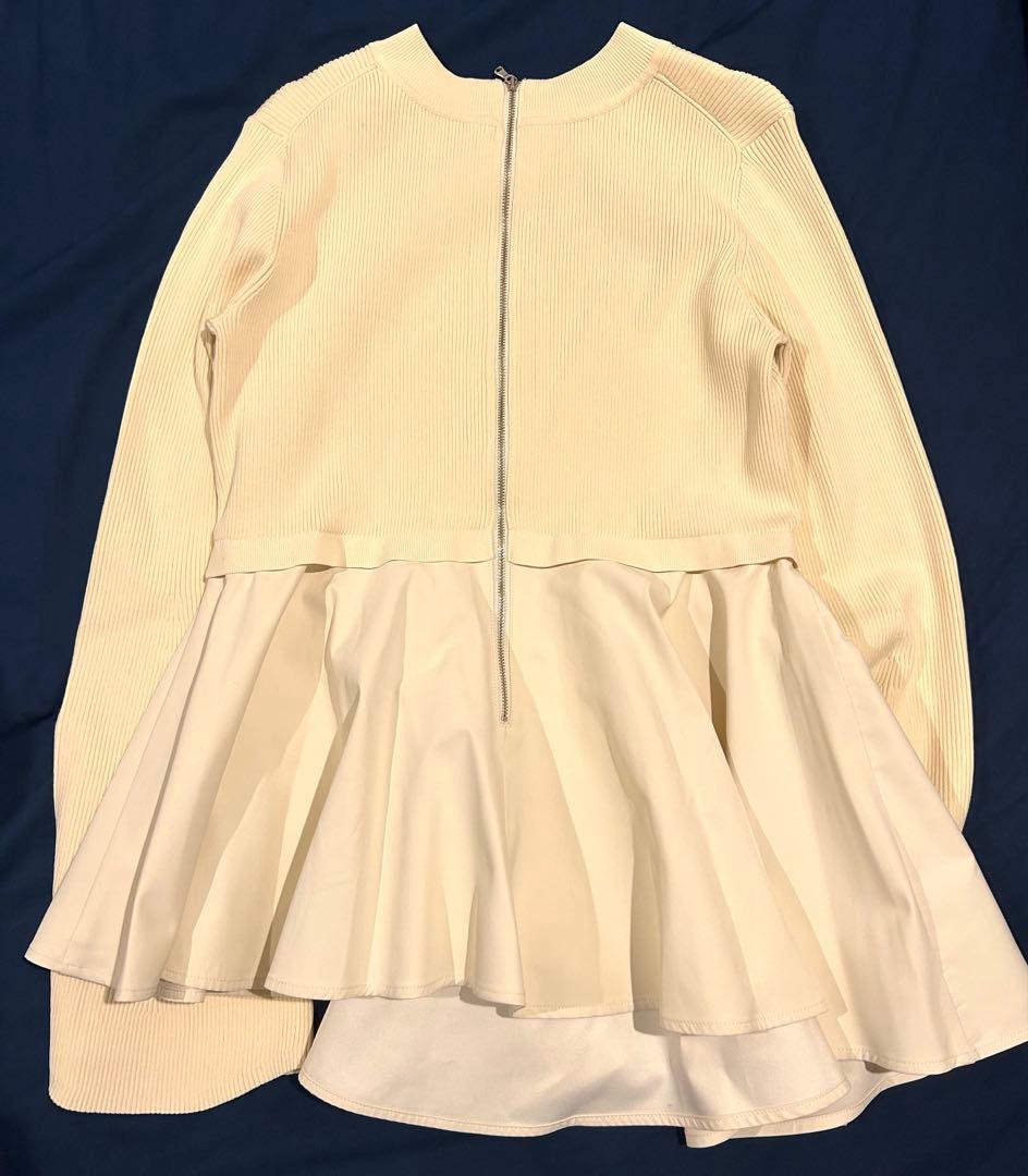 ADAM ET ROPE' アダムエロペ ペプラムコンビニットプルオーバー 白