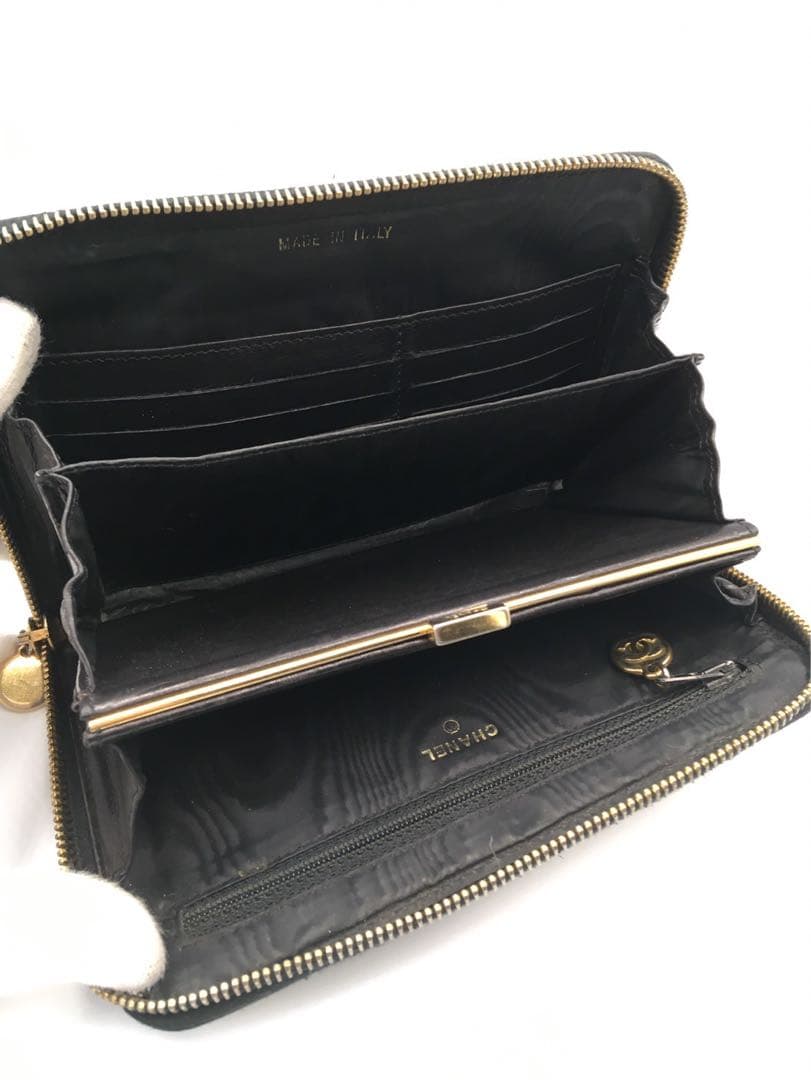 シャネル　キャビアスキン　長財布