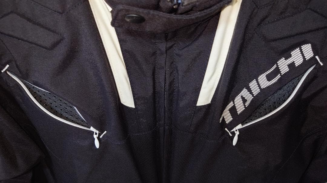 RSタイチ　アームド　オールシーズン　ジャケット　Ｌサイズ　黒 ／ 白