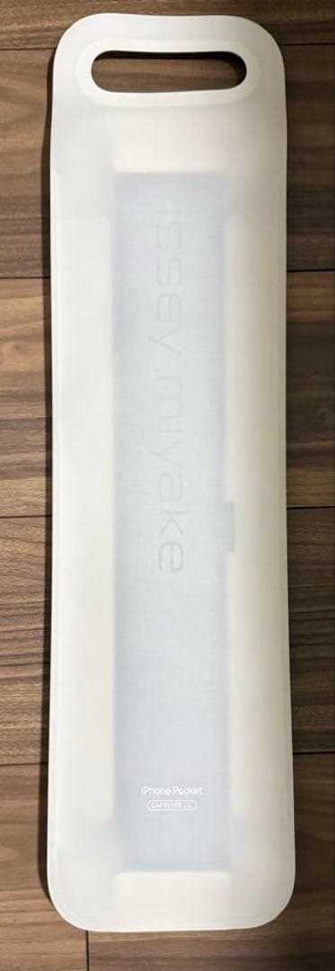 iPhone Pocket ISSEY MIYAKE Long サファイア