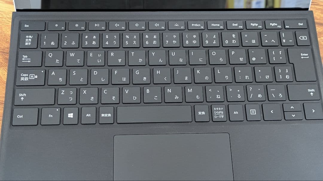 Microsoft SurfacePro5 LTEモデル win11 25 H2