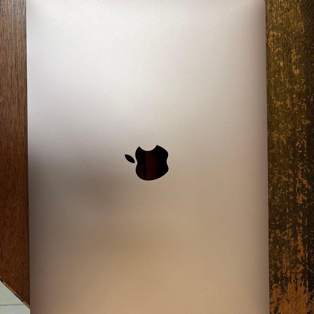 MacBookAir13インチ(2020)16GB512GBゴールド