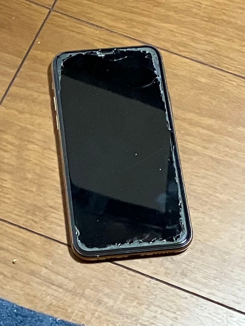 スマートフォン本体 iPhone11 pro 64GB