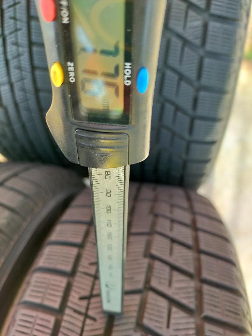 リーフ (ZE0) 用アルミ＋スタッドレスig60 205/55r16 23年製