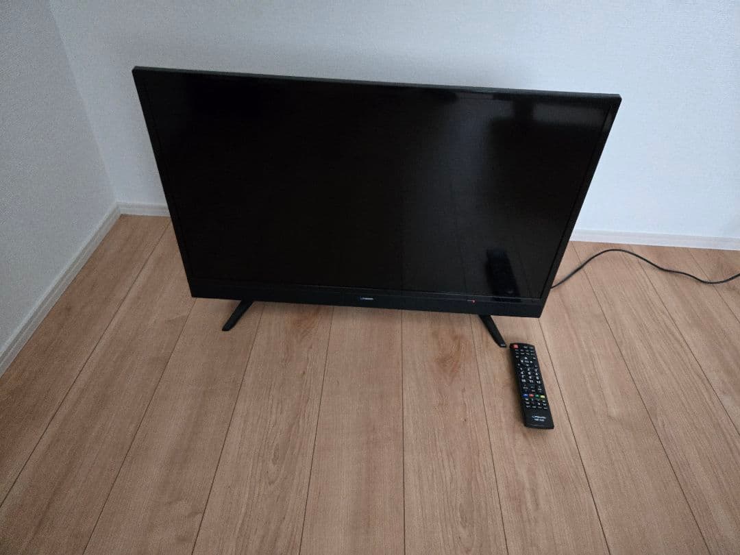 Maxzen 32型液晶テレビ リモコン付き　J32SK03