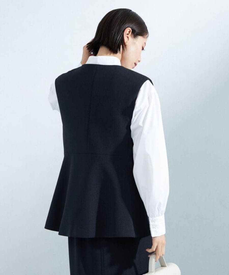 green label relaxing ソフト ジョーゼット ペプラム ジレ