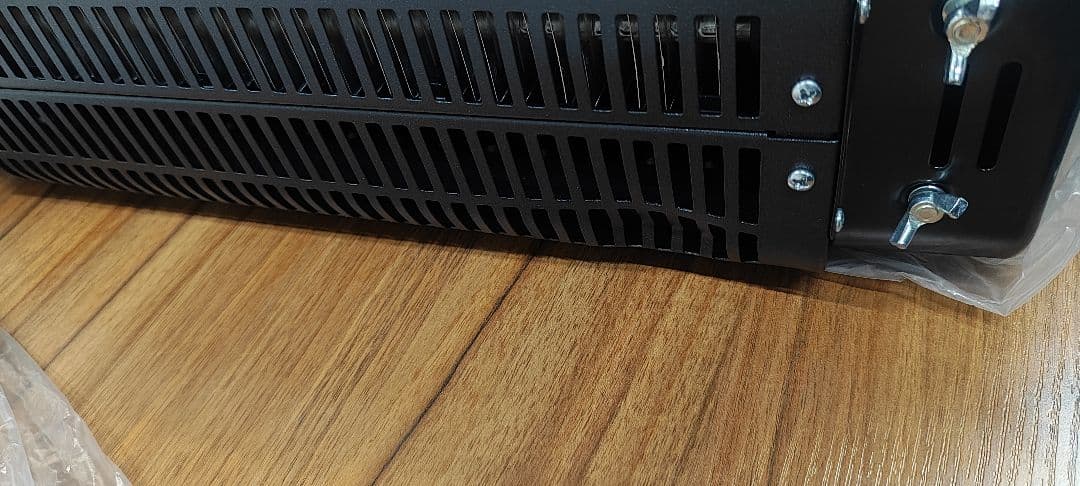 【新品未使用】YAMAZEN オイルレスヒーター ブラック 1200W