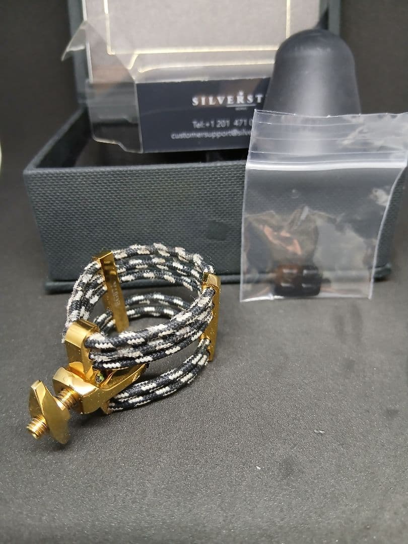 アルトサックス　リガチャー　SILVERSTEIN ESTRO 中古良品