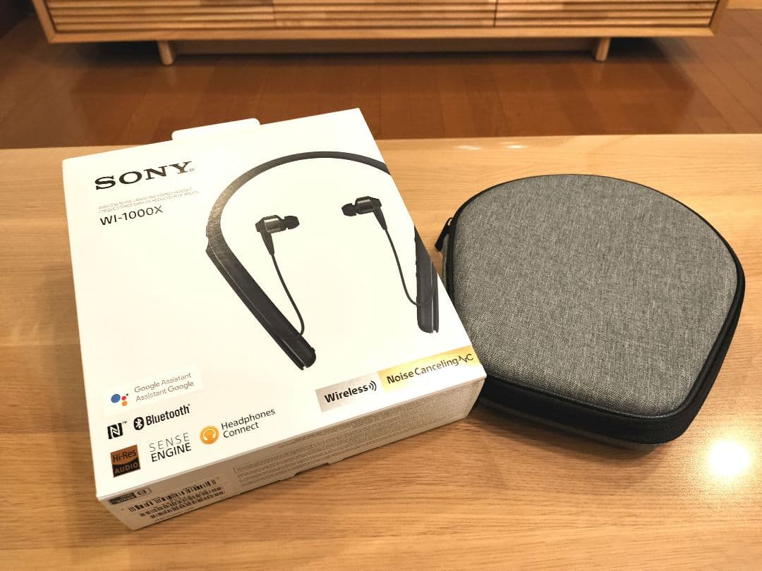 ☆美品☆SONY ソニー　WI-1000X 　並行輸入品　キャリングケース付き