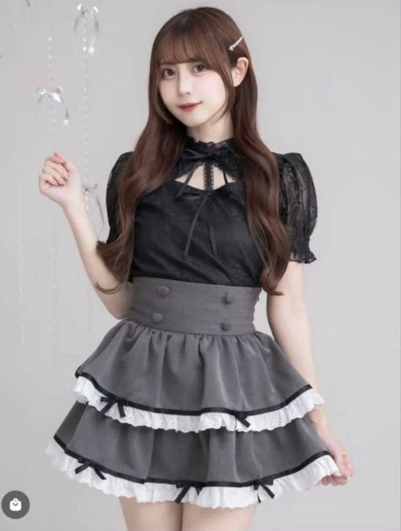 【新品】完売品　pium コットンフリルリボンティアードミニスカート チャコール