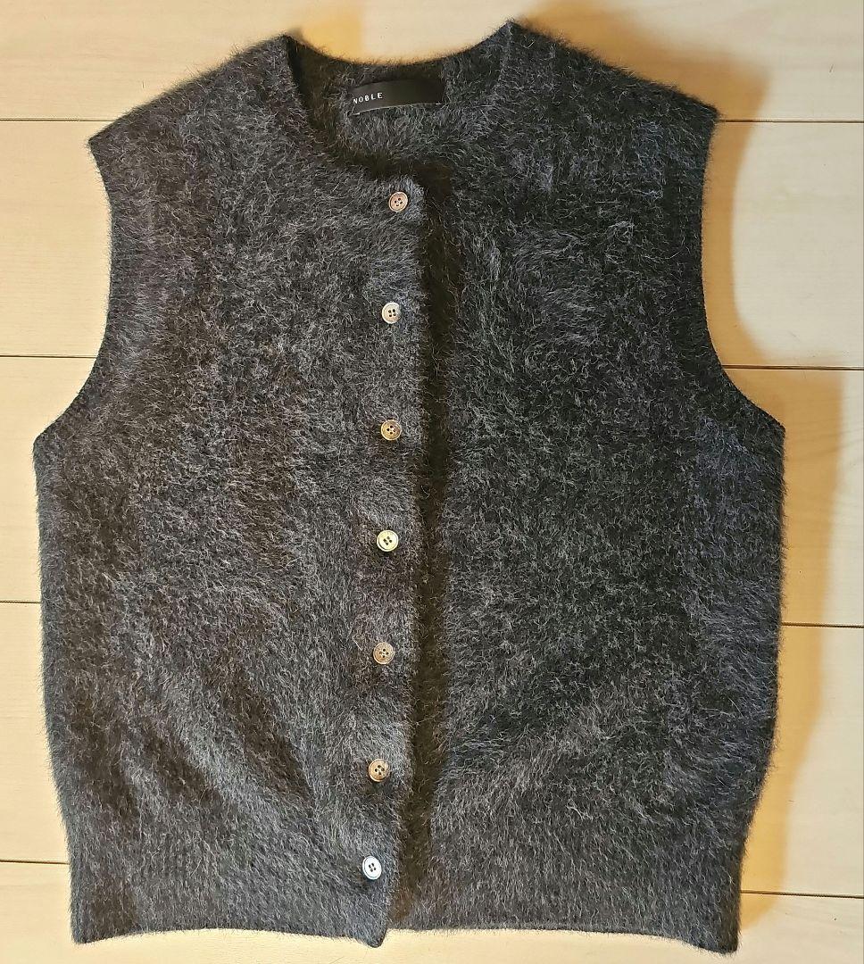 NOBLE　FOX/Caファーニットフロントボタンベスト