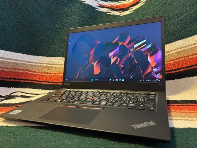 ●カメラなし♪SSD新品　Lenovo ThinkPad X13 Gen1　①
