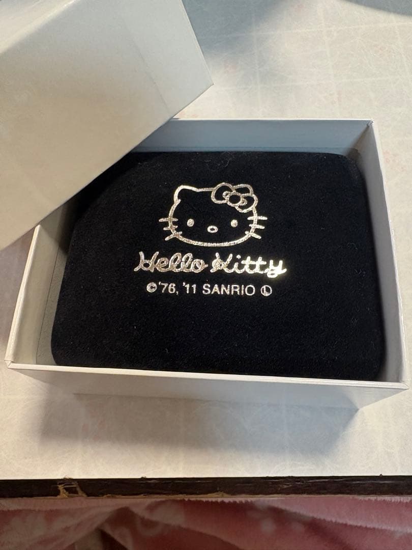 ハローキティ ５０周年　K18ペンダント ２０２４個限定