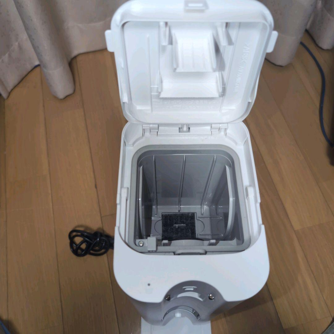 t*o様 【美品】Panasonic MC-NS10K コードレス掃除機 202