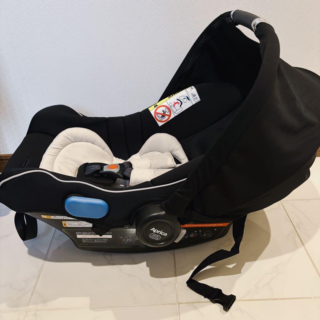アップリカ　ベビーシート＆ベース　スムーヴTSインファント⭐︎ちーぼう