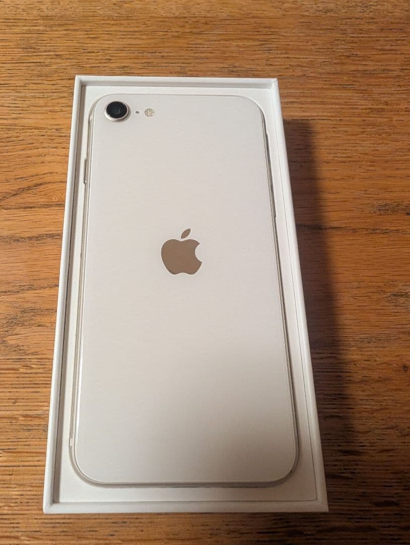 Apple iPhone SE 第3世代 スターライト 全付属品 透明ケース