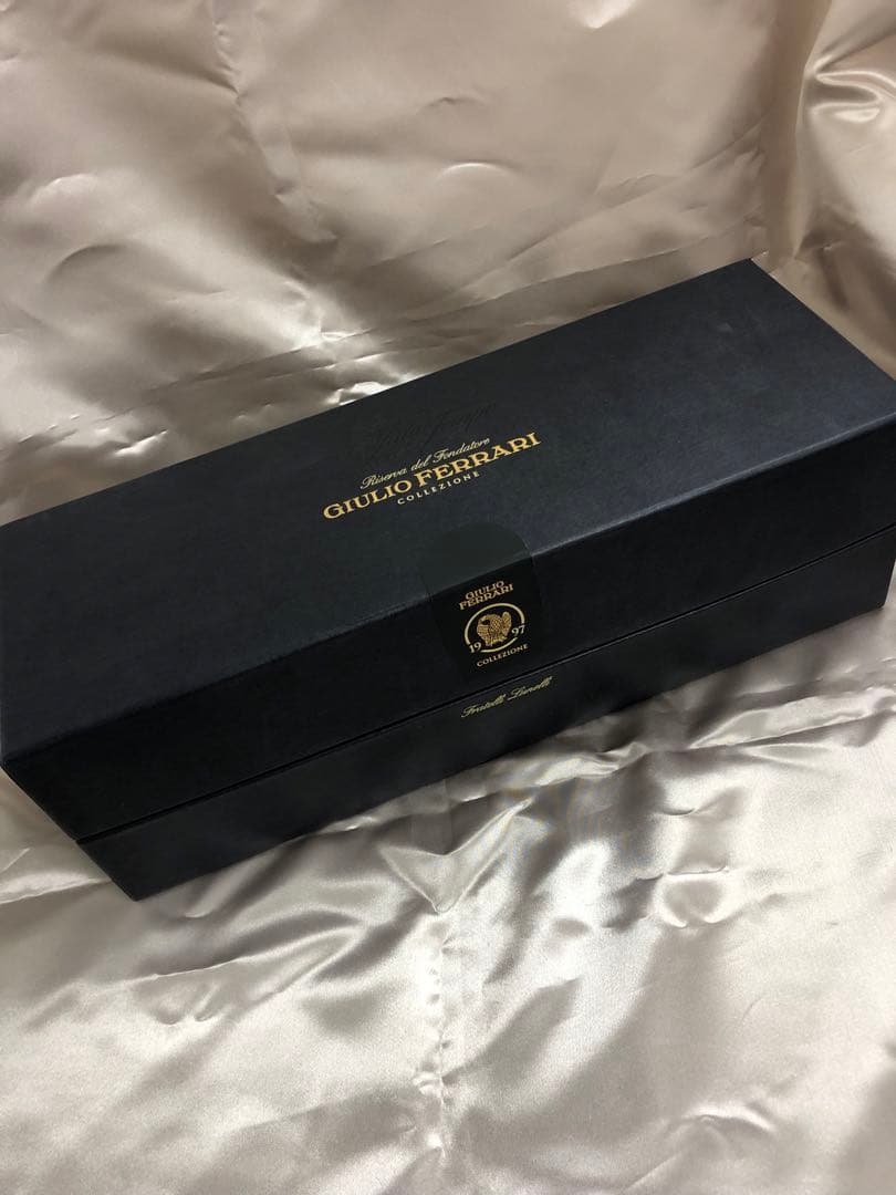 ジュリオ フェラーリ リゼルヴァ コレツィオーネ 1997 スパークリング