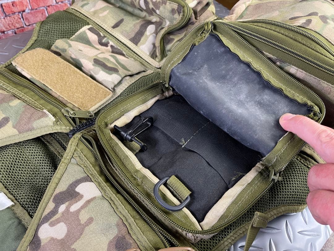 プロ 報道カメラマン プレス ベスト