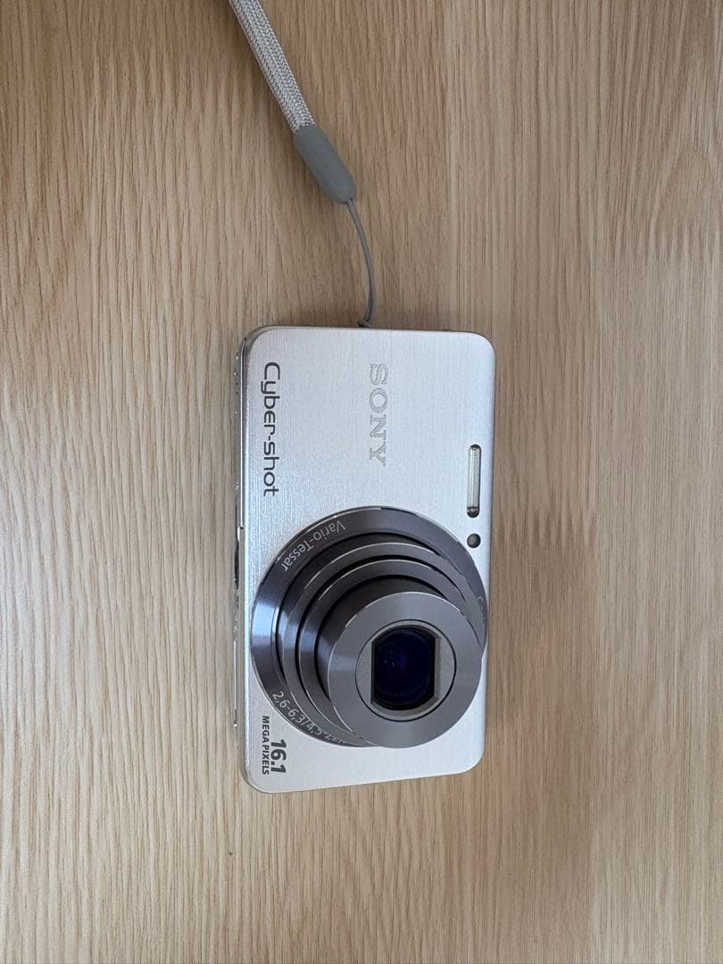 CCD SONY Cyber-shot 16.1MP コンパクトカメラ