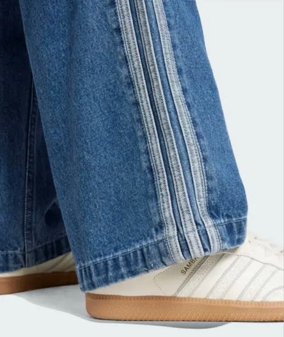 adidas アディダスサイドストライプ デニムパンツ