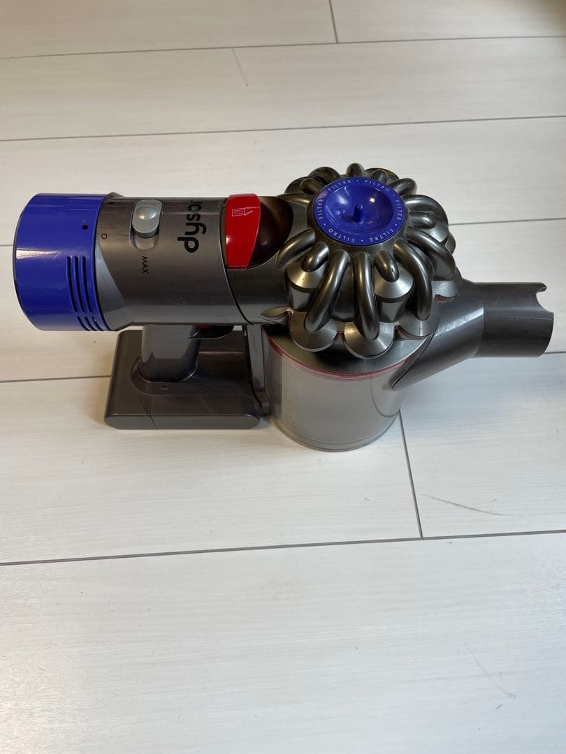 ダイソンV7 掃除機　スティッククリーナー