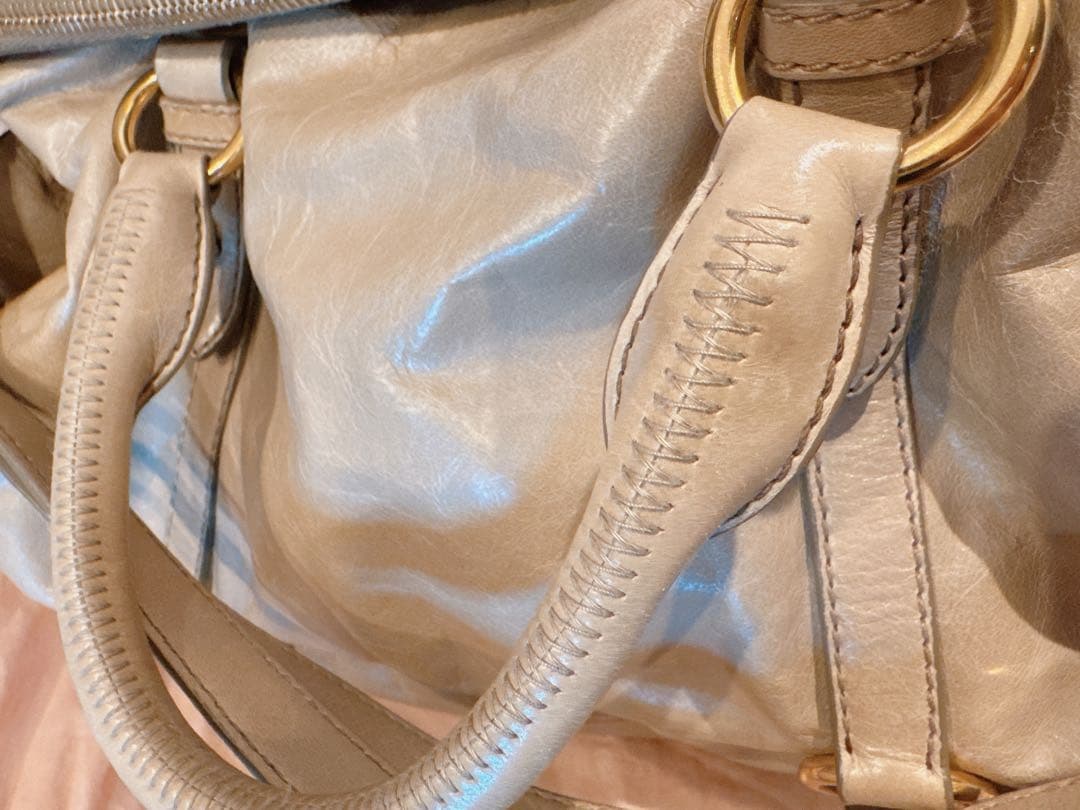 miumiu ハンドバッグ　りぼん