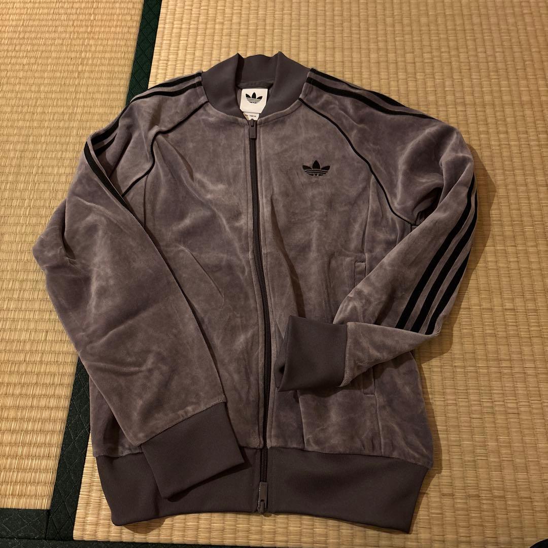 adidas トラックジャケット ベロア グレー