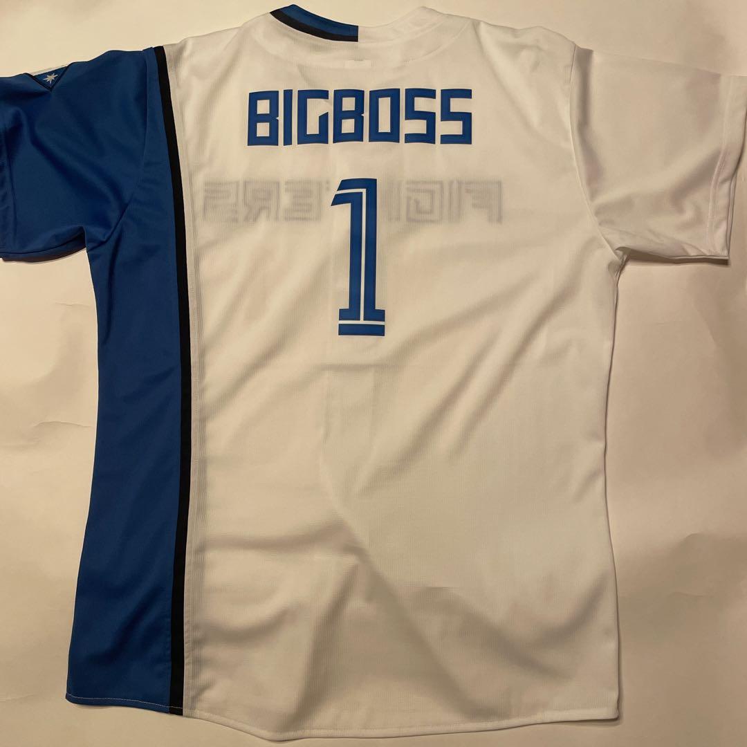 FIGHTERS BIGBOSS ユニフォーム 1