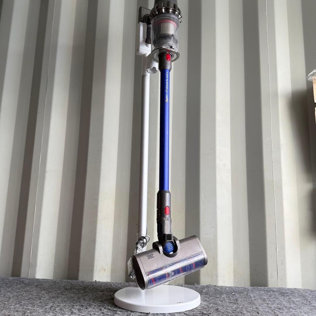 中K92 激安早い者勝ち✨　ダイソンV11 SV15 掃除機　コードレス