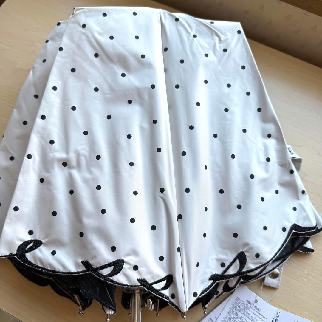 ★新品★サンドレス　晴雨兼用　日傘　楽折　ジャンプ式　1級遮光　遮熱　ドット　白